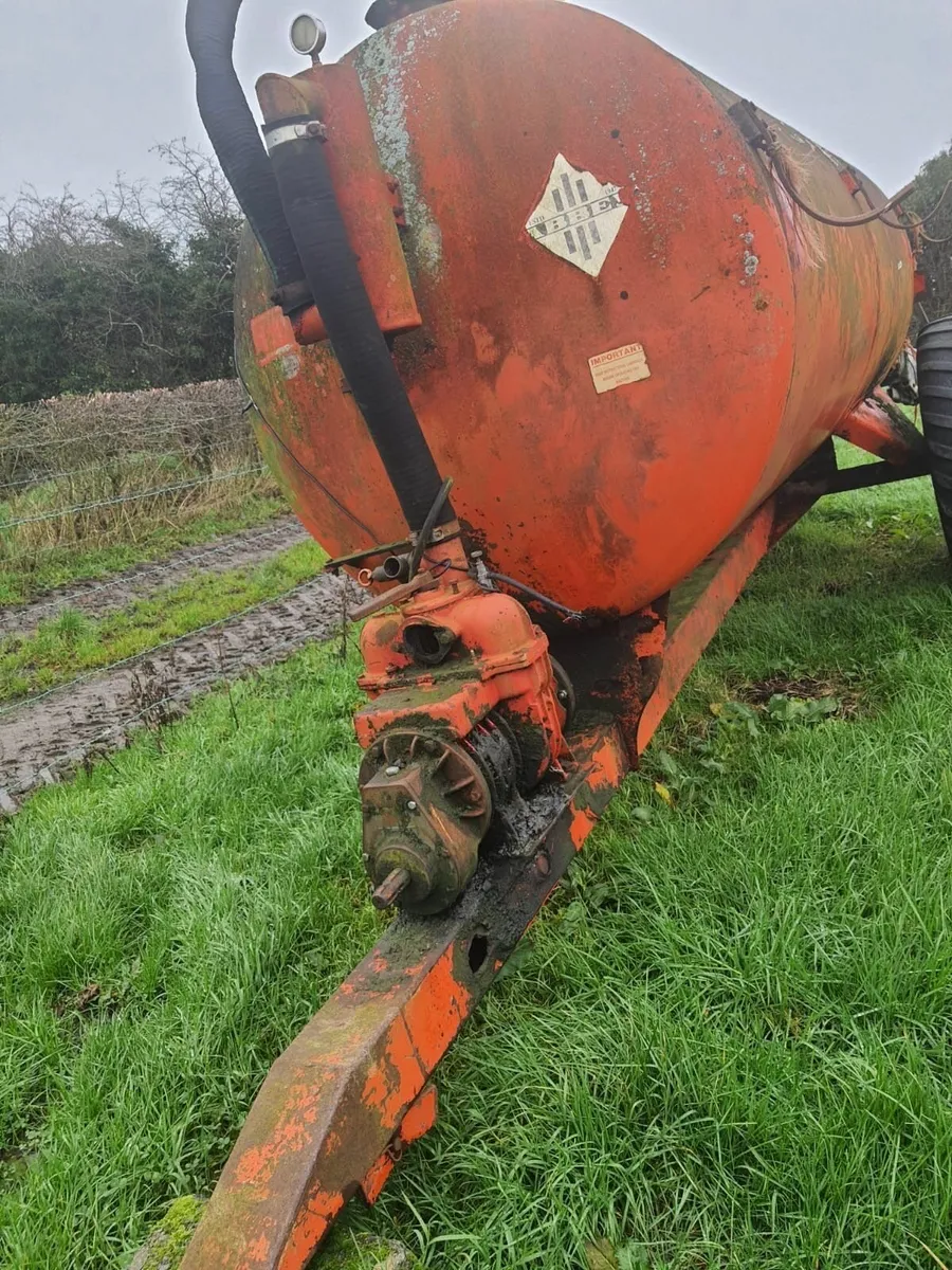 Abbey Slurry Tank - Image 1