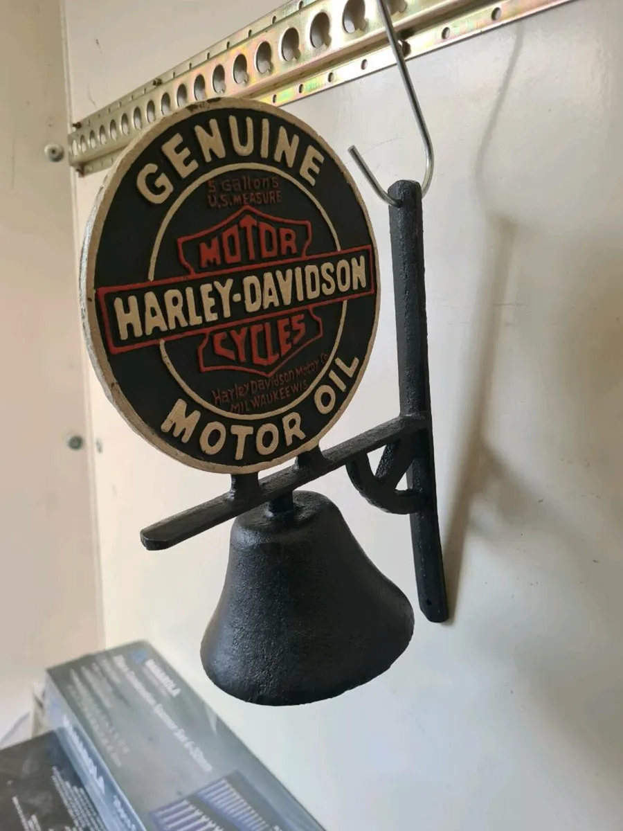 Cast iron bells - Image 3