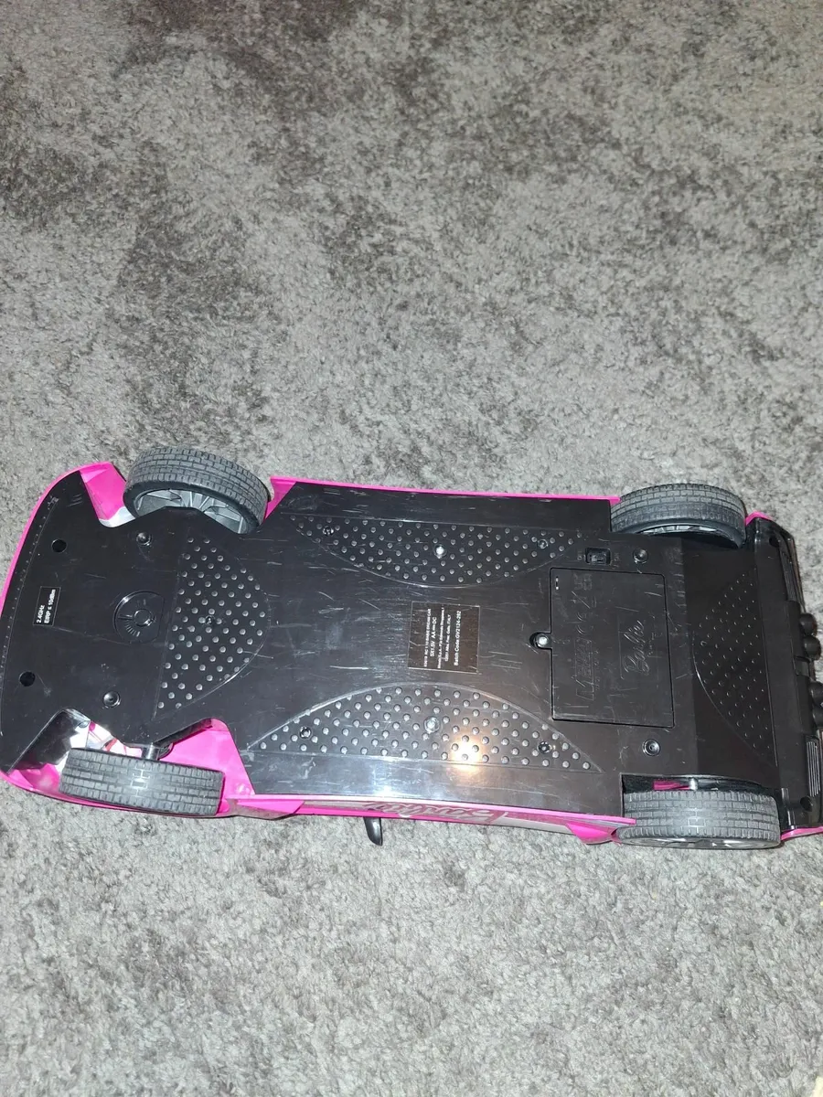 Barbie Car - Image 3