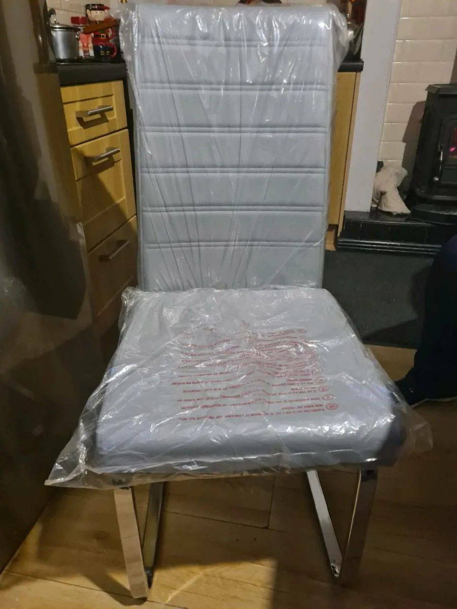 Six chairs available - Image 2