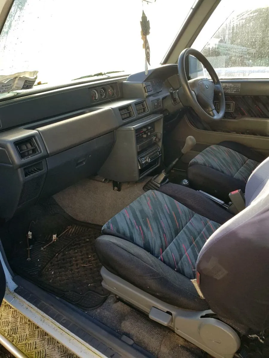 1997 Daihatsu sportrak - Image 4