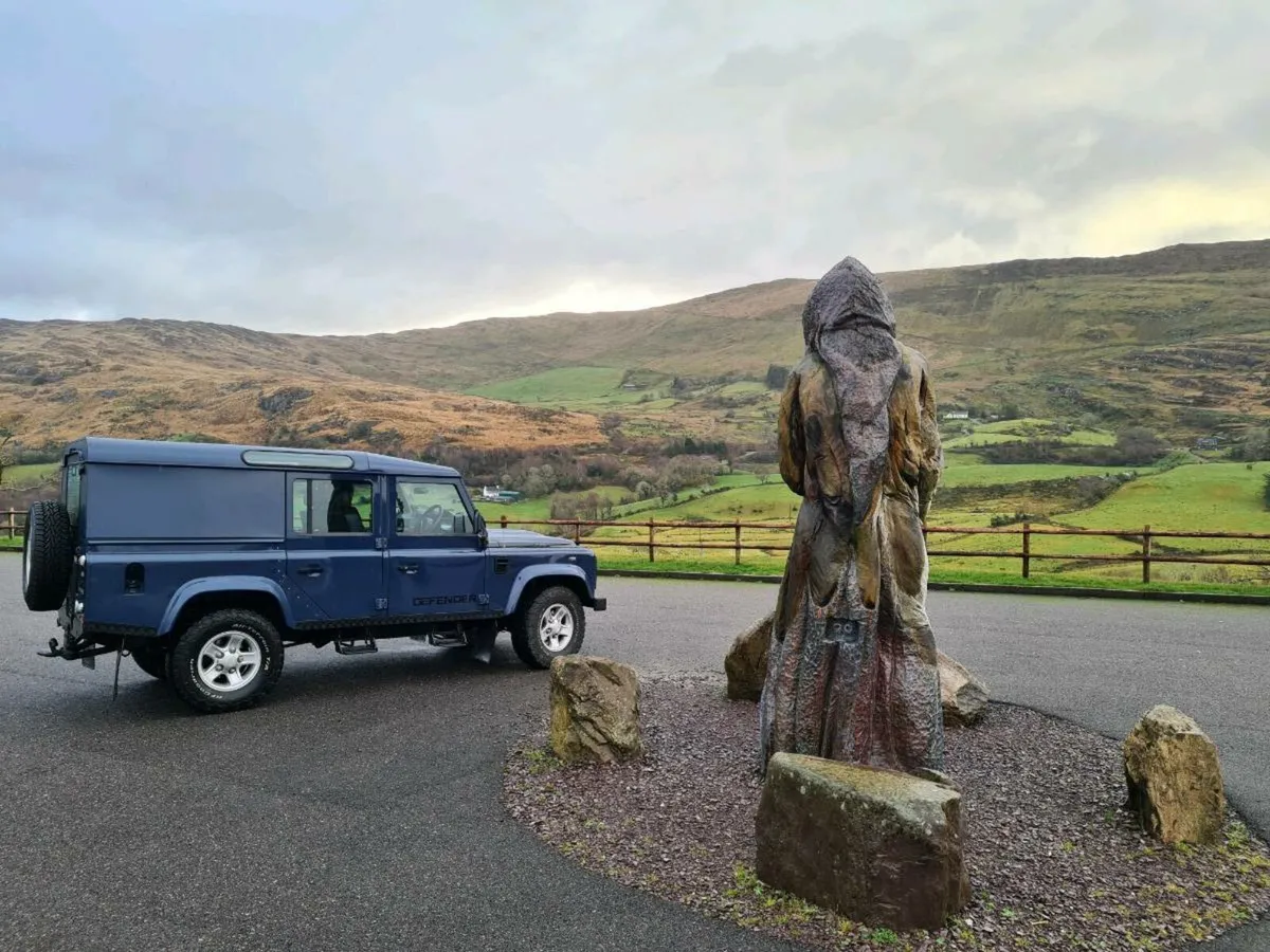 Land Rover Defender SVO 110 Crew Cab - Image 2