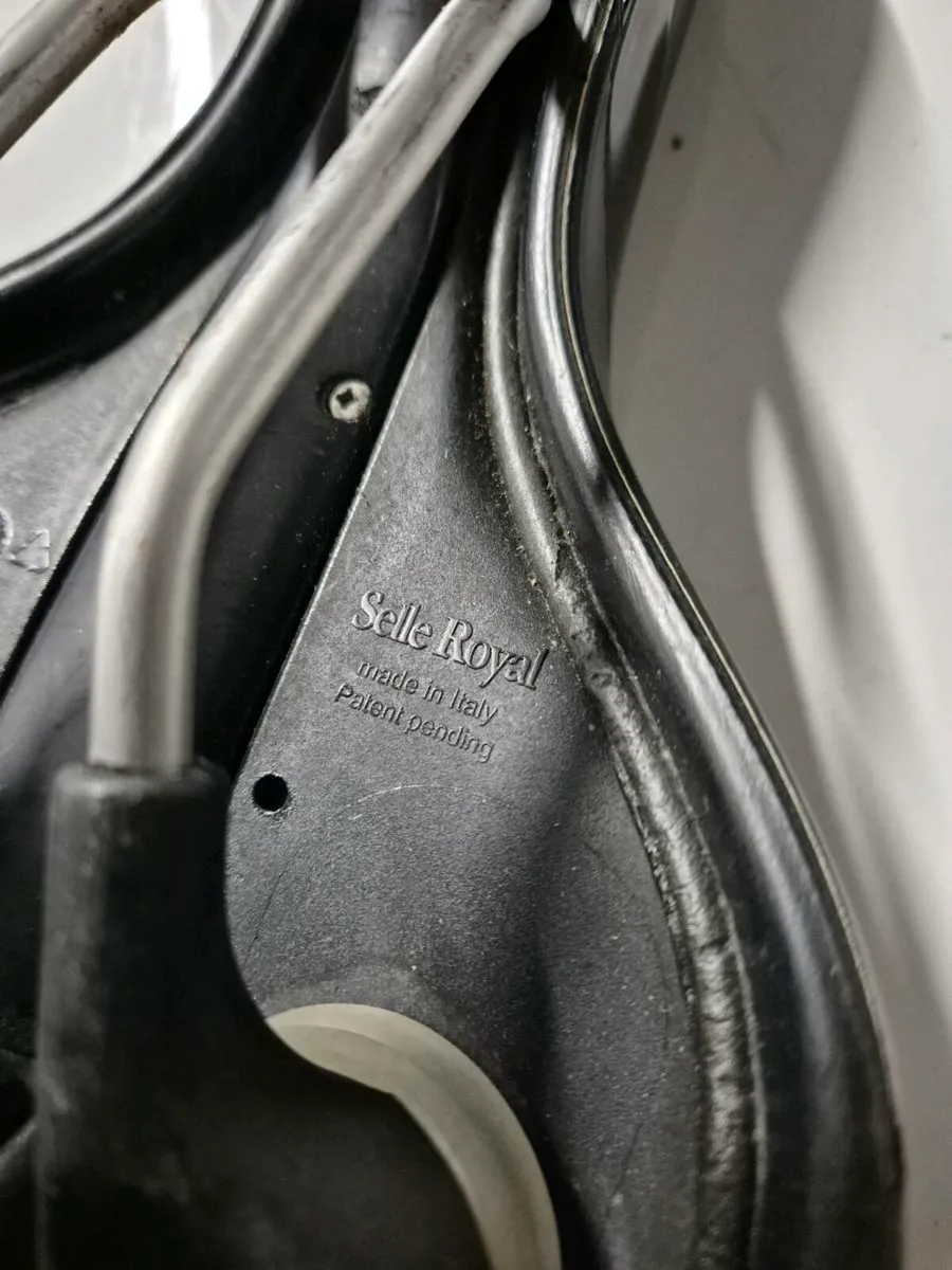 Selle Royal Respiro Gel Saddle - Image 3