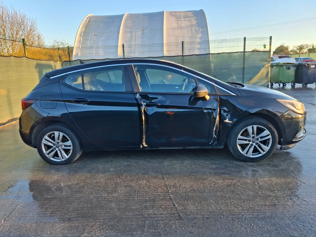?€500OFF!!!  172 Opel Astra 1.6 Diesel - Image 4