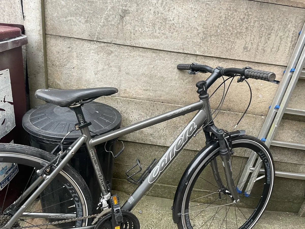 Carrera Crossfire 28 inch wheels - Image 3