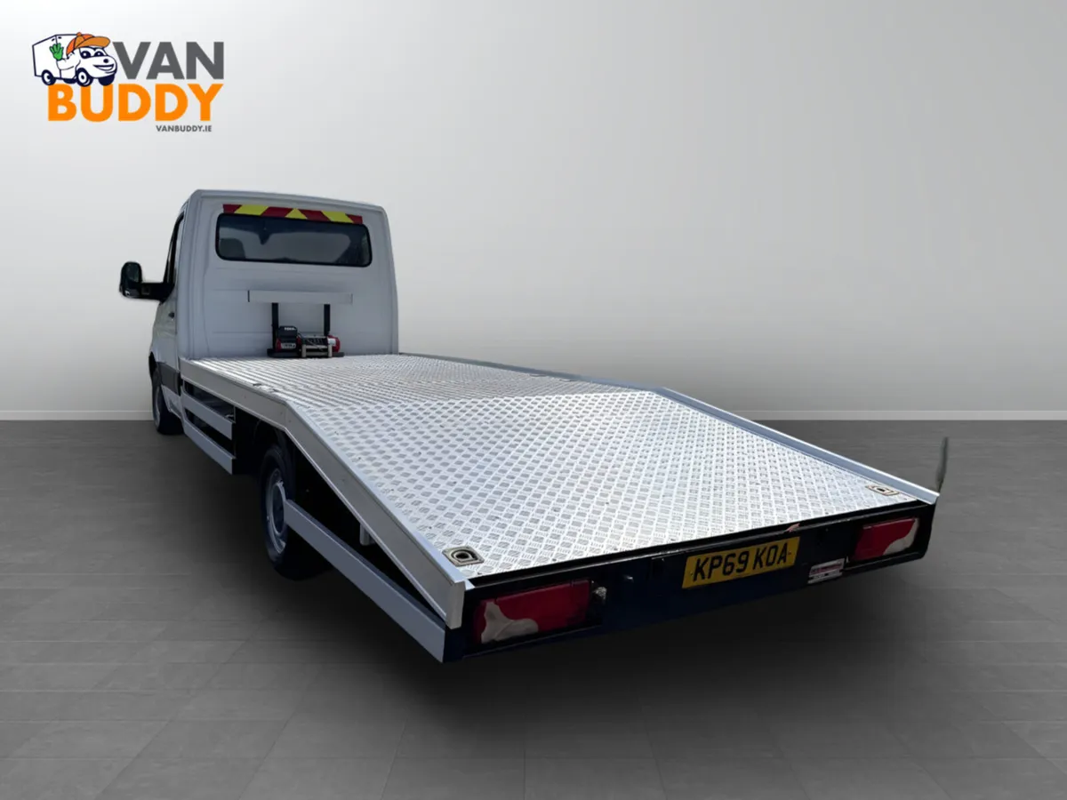 2020 Mercedes-Benz Sprinter Recovery Truck - Image 1