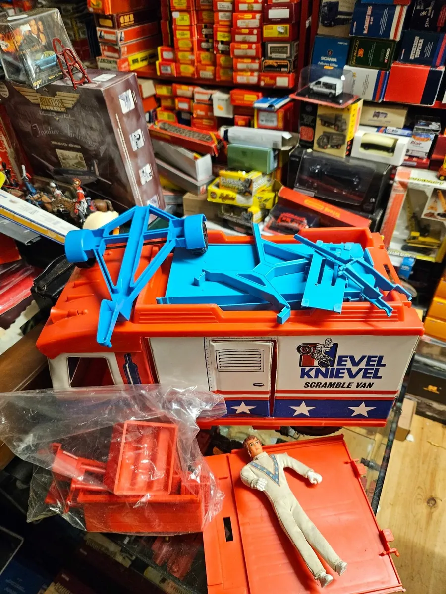 Vintage Evel Knievel Scramble Van 1970's - Image 3