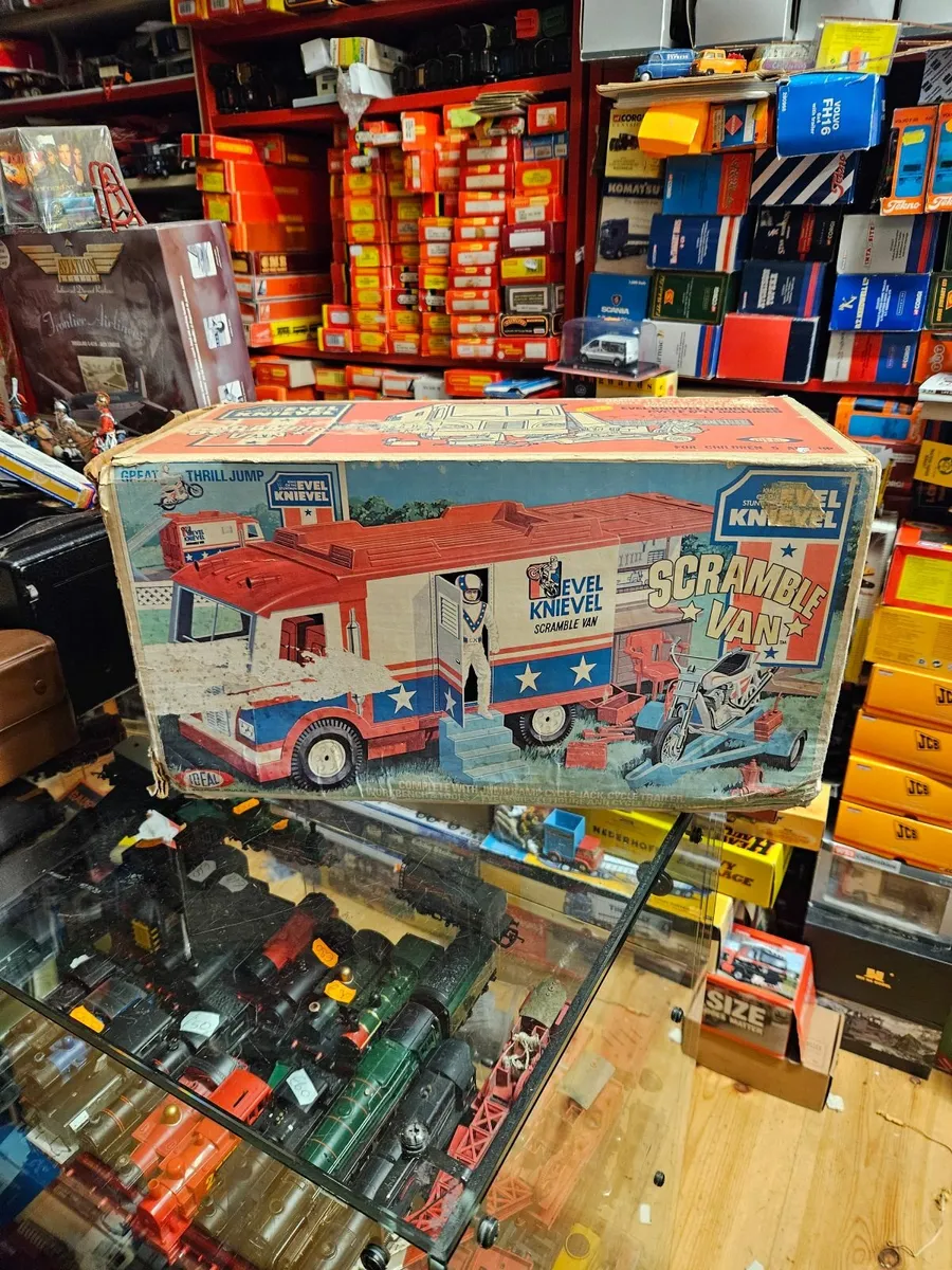 Vintage Evel Knievel Scramble Van 1970's - Image 1