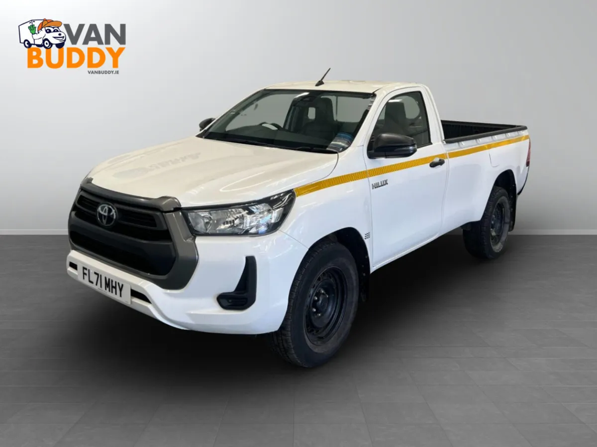 Toyota Hilux 2.4 D-4D Active 4WD Euro 6 Pickup Van - Image 1