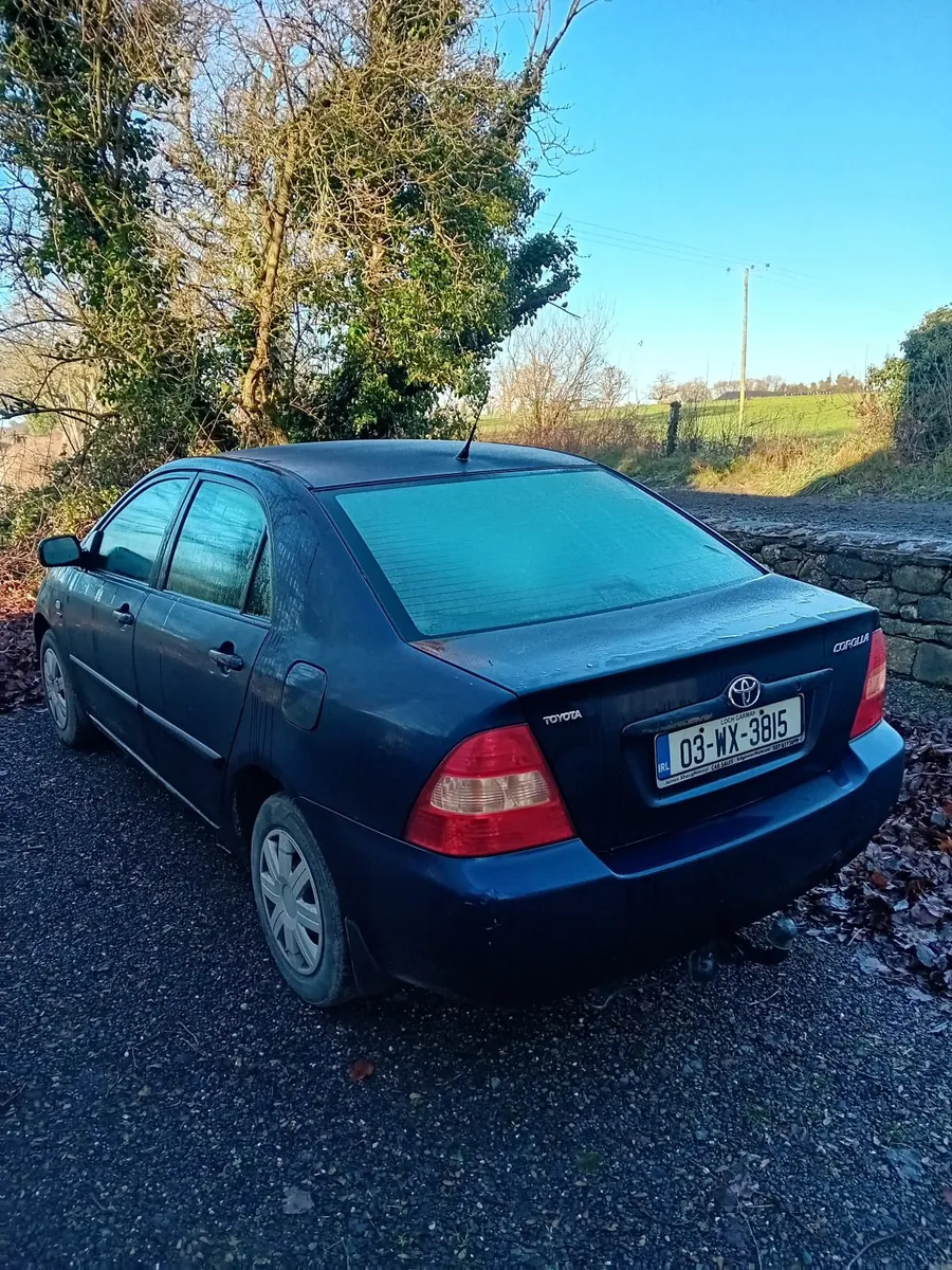 Toyota Corolla 2003 - Image 2