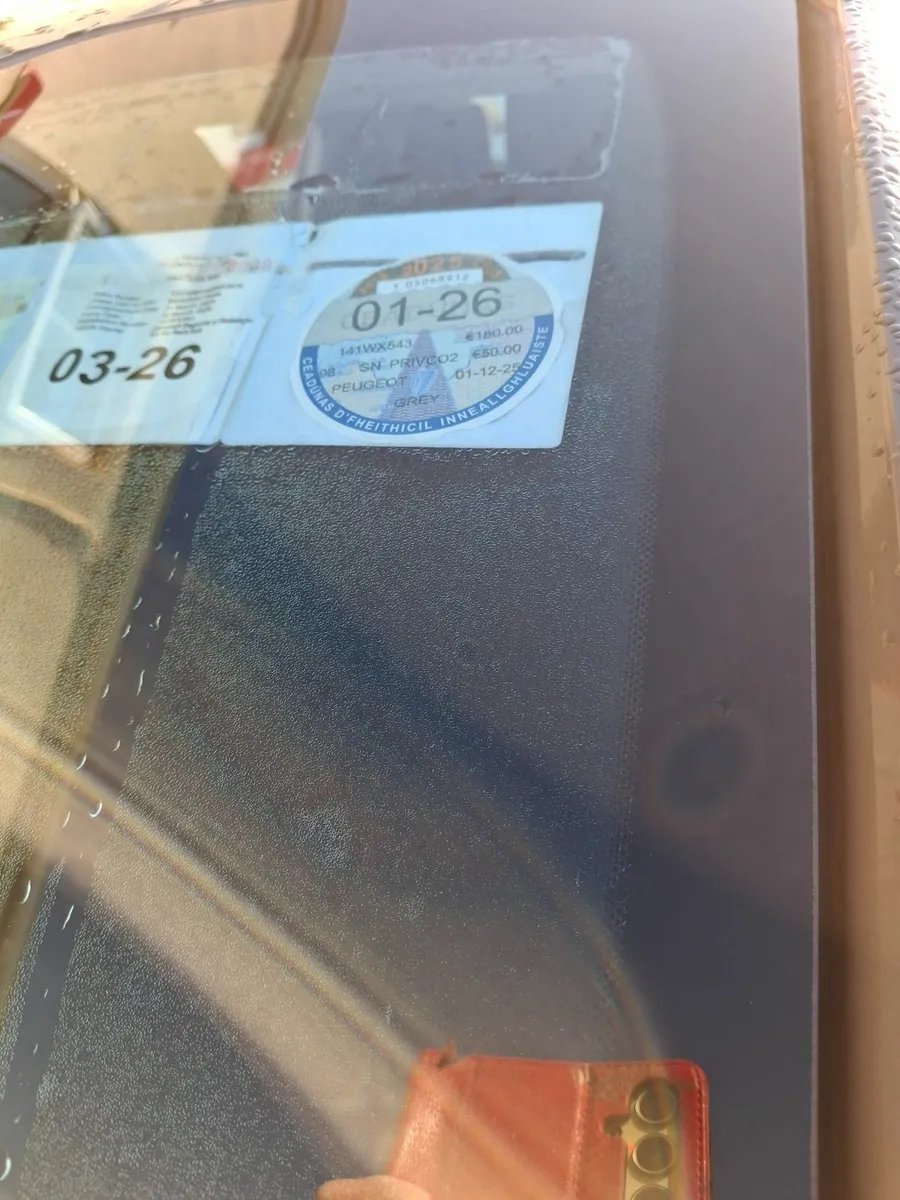 Peugeot 208 2014 - Image 4