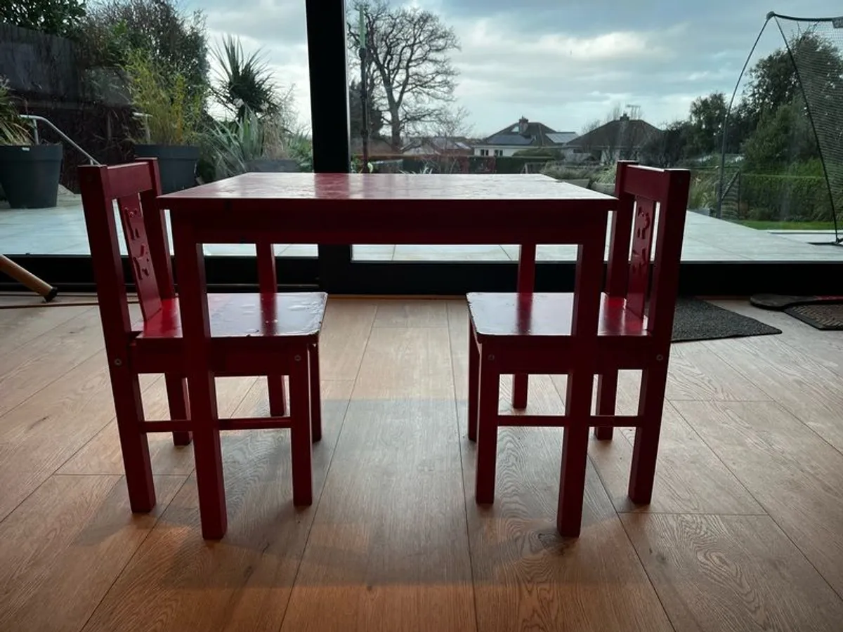 kids table - Image 2