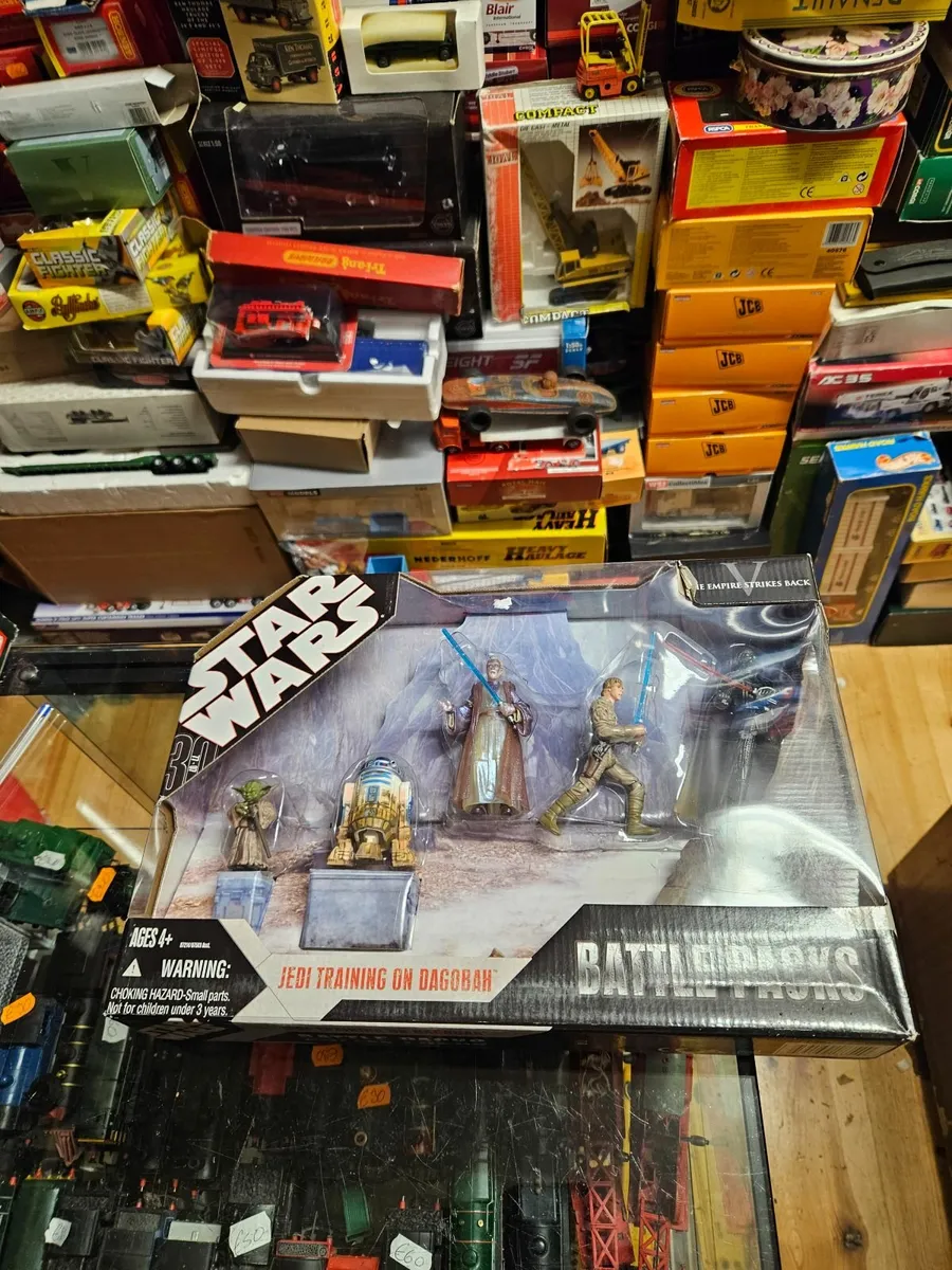 Star Wars Battle Pack Dagobah Training R2D2 - Image 1