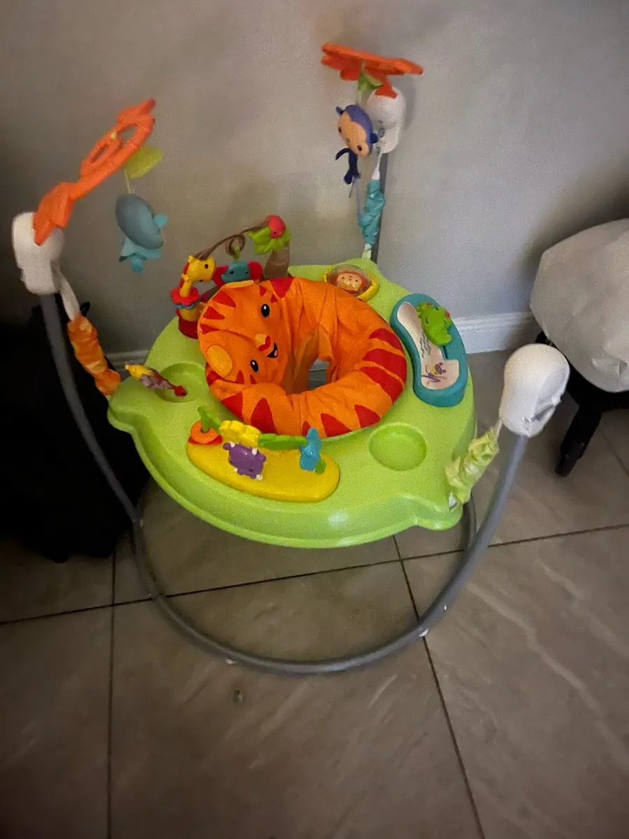 Baby bouncer - Image 1