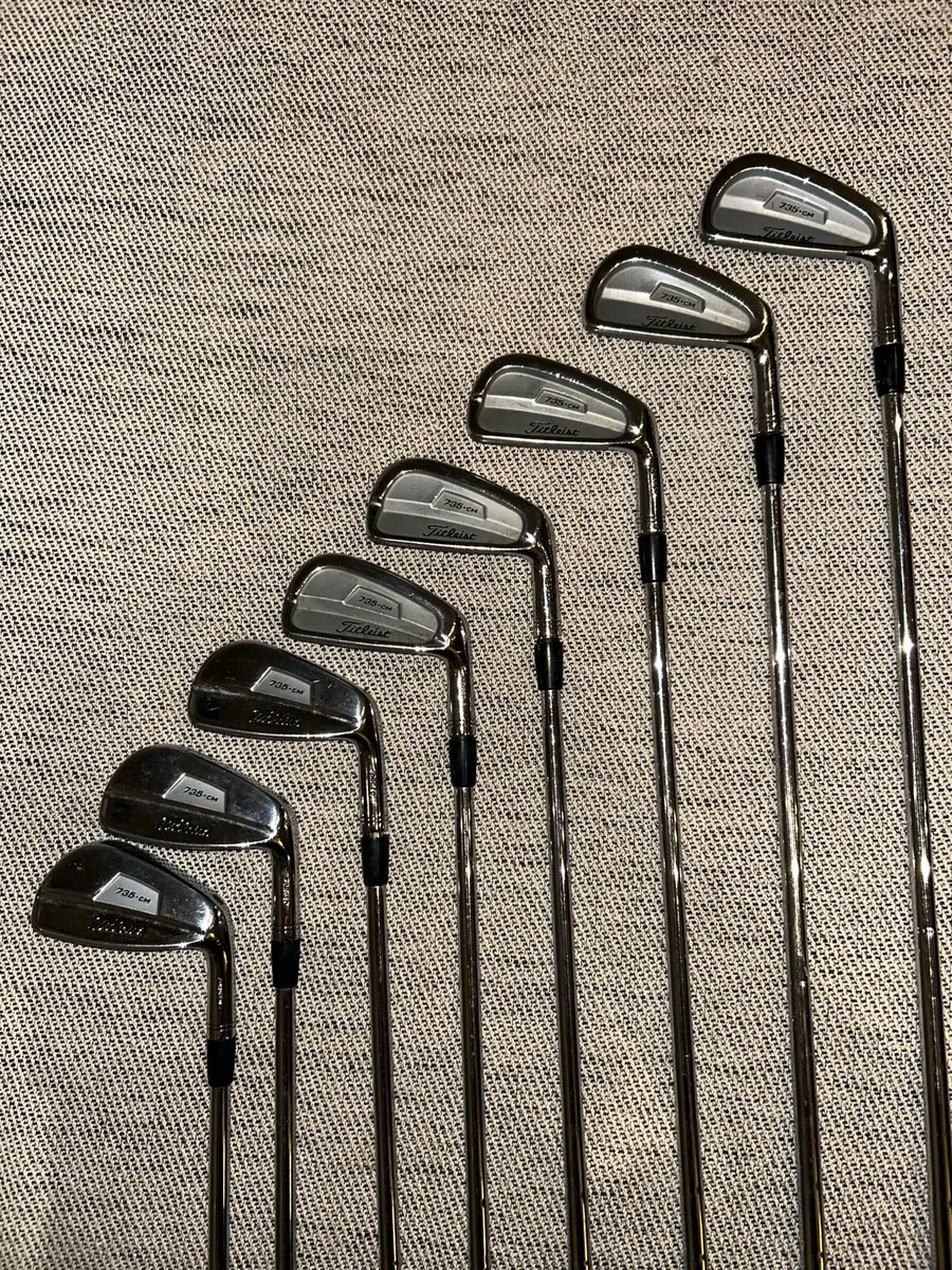 Titleist 735 CM / PW-3 iron - Image 2