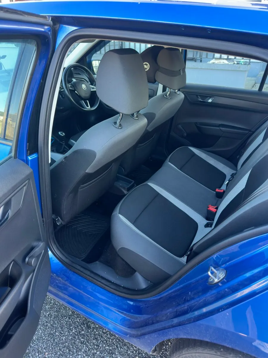 Skoda fabia €7650 - Image 2