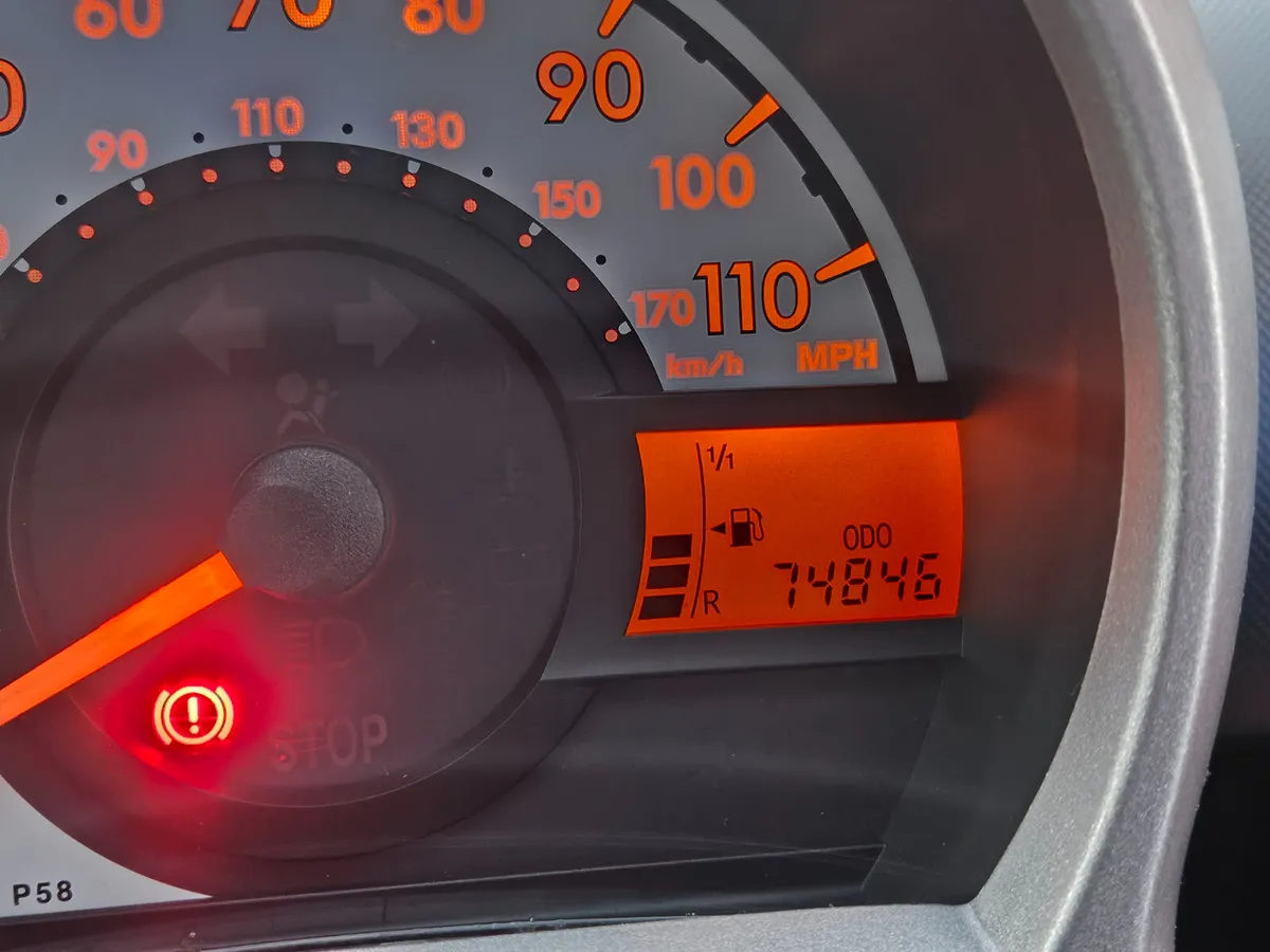 Peugeot 107 2014 - Image 4