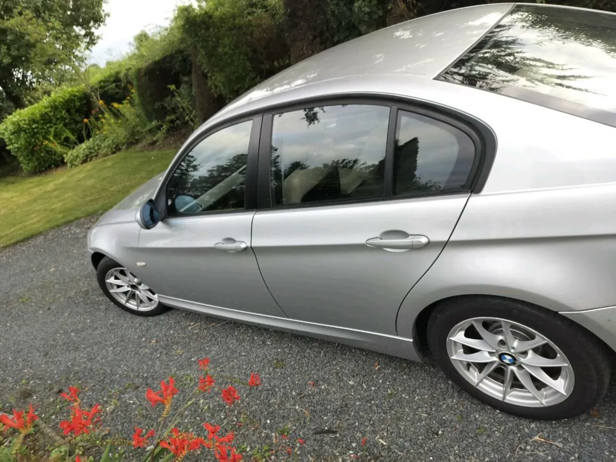 BMW 316d E90 - Image 4