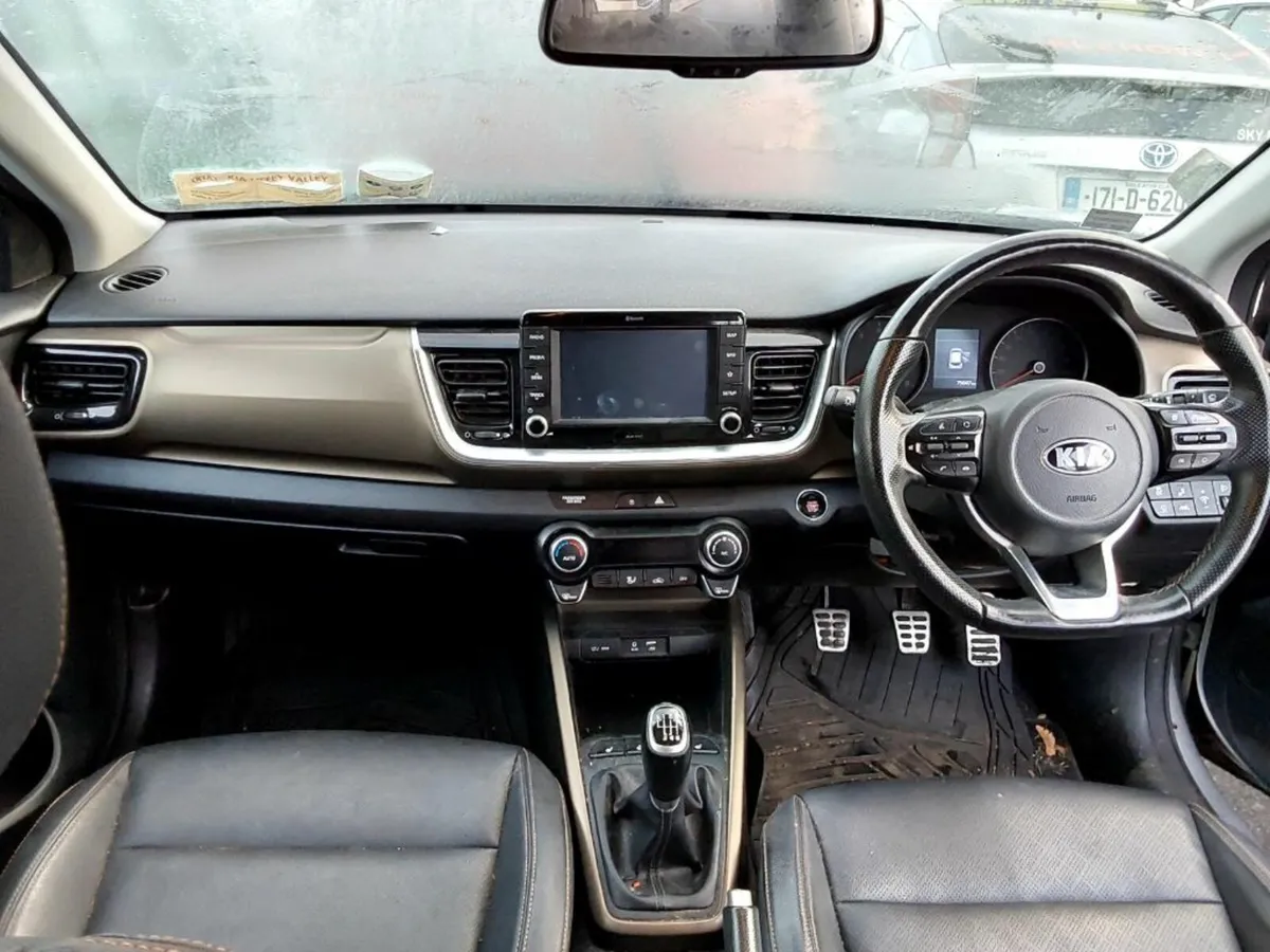 Kia stonic - Image 2