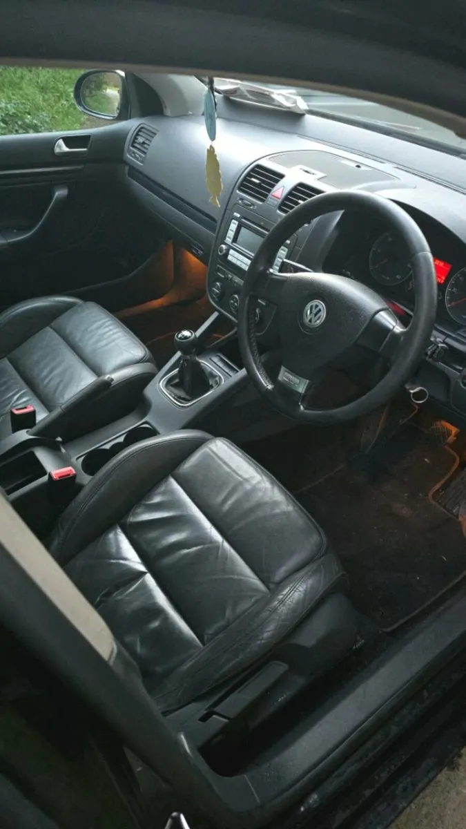 Volkswagen golf gtsport - Image 3