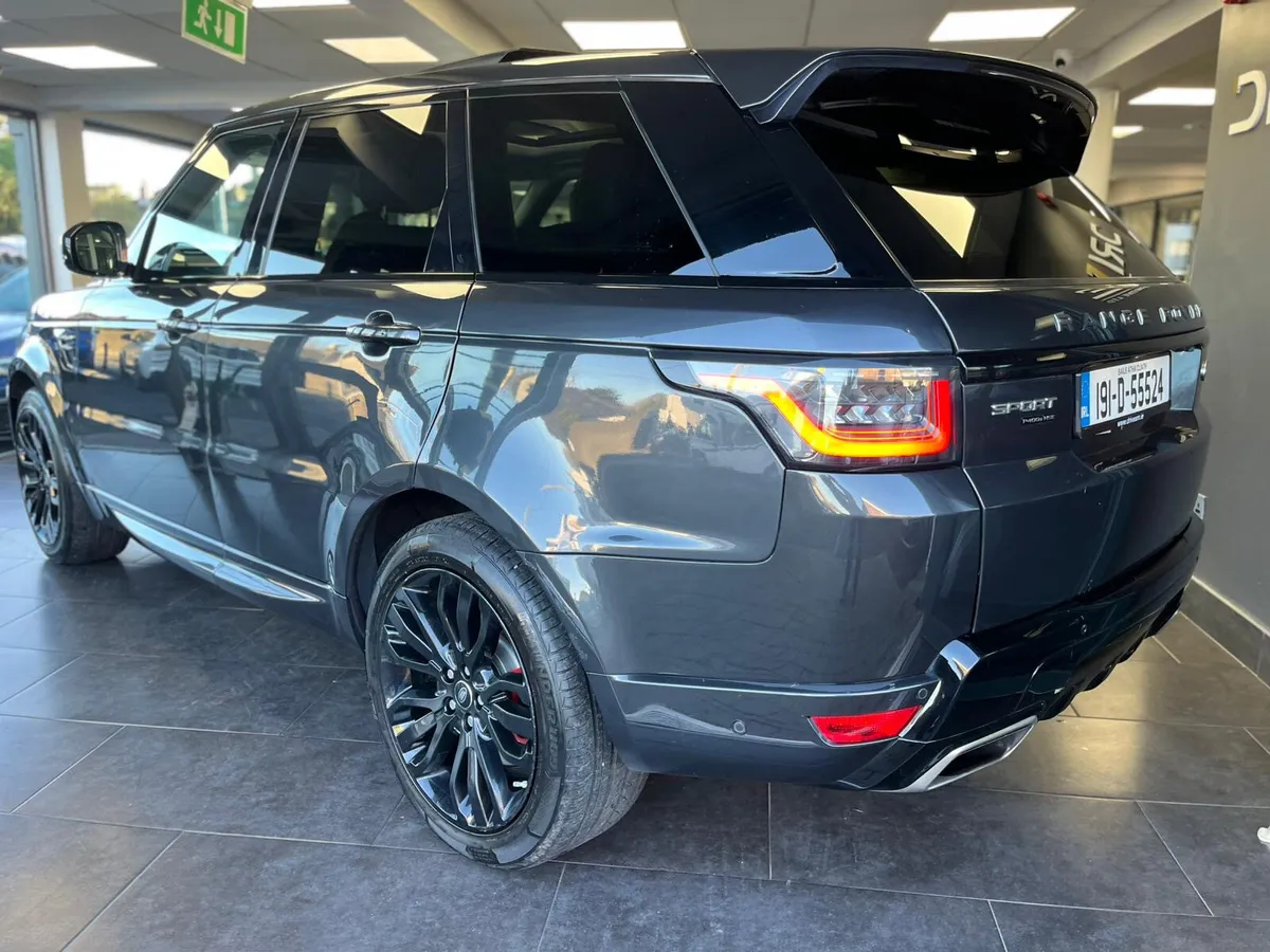 Land Rover Range Rover 2019 P400 Autobiography - Image 4