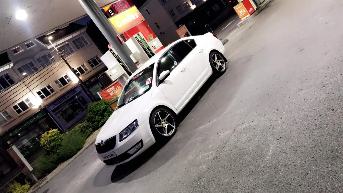 18" 19" Ferrari 458 Style - Image 4