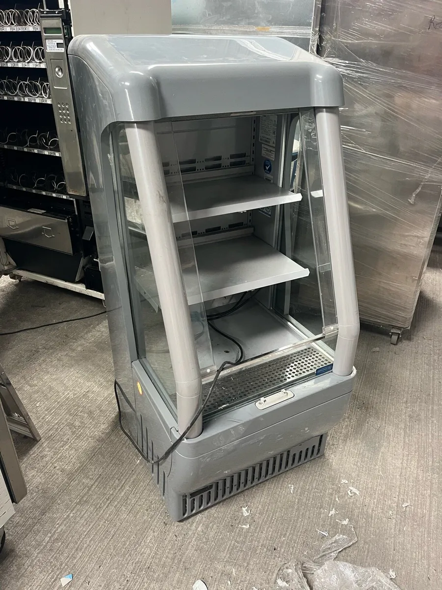 Snack fridge commercial - Image 4