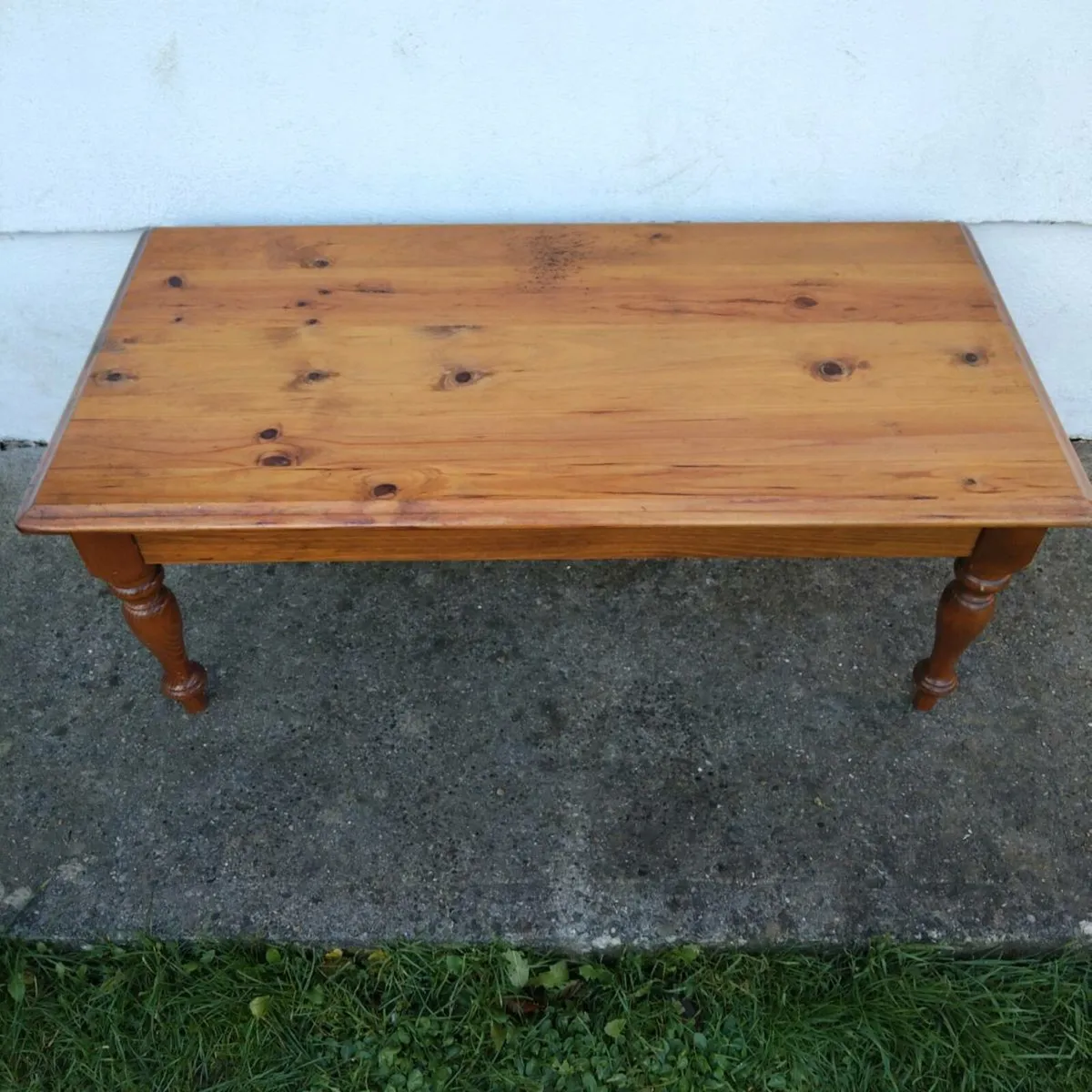 Pine Coffee Table - Image 2
