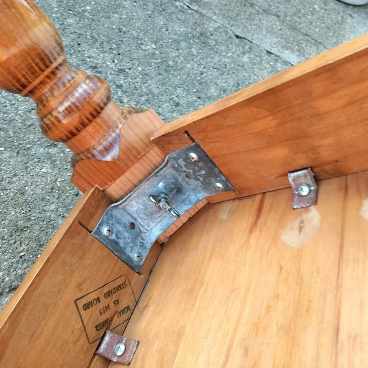 Pine Coffee Table - Image 4