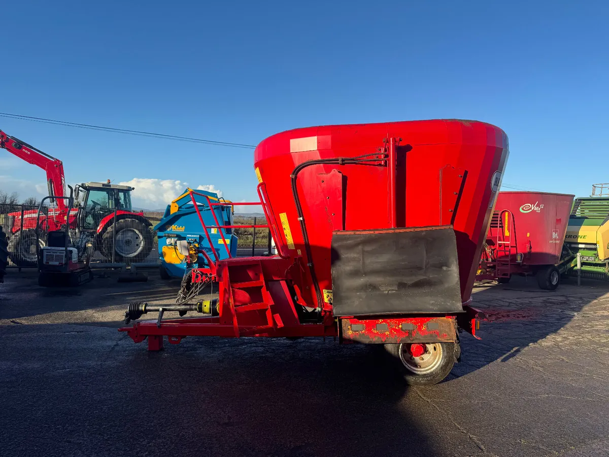 Redrock VM14 Diet Feeder - Image 1