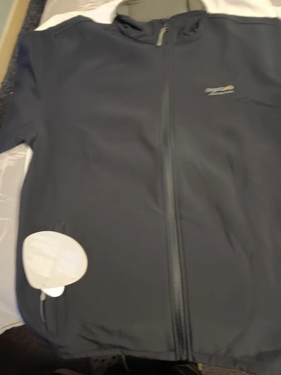 REGATTA SOFT-SHELL JACKET=NEW - Image 1