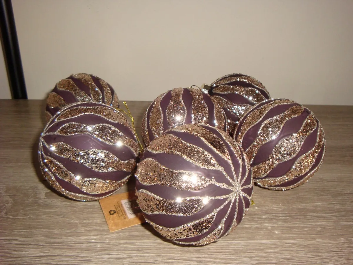 Champagne gold and purple baubles - NEW - Image 3