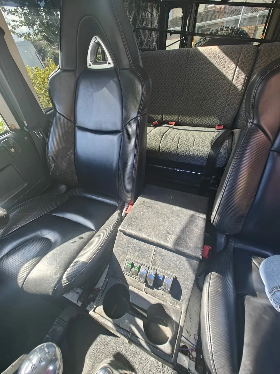 Land rover defender 110 td5 crewcab - Image 3