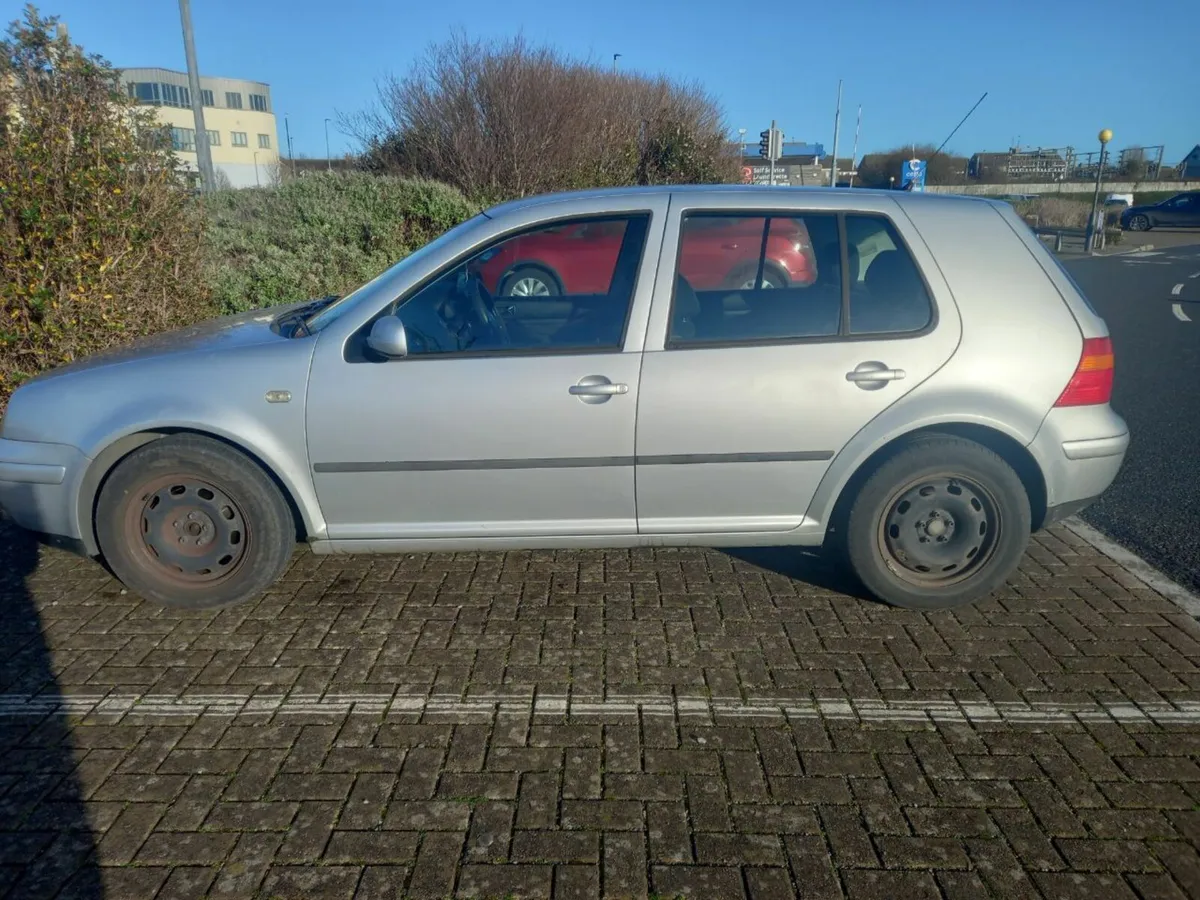 Volkswagen Golf Mk4 Automatic (2001) - Image 3