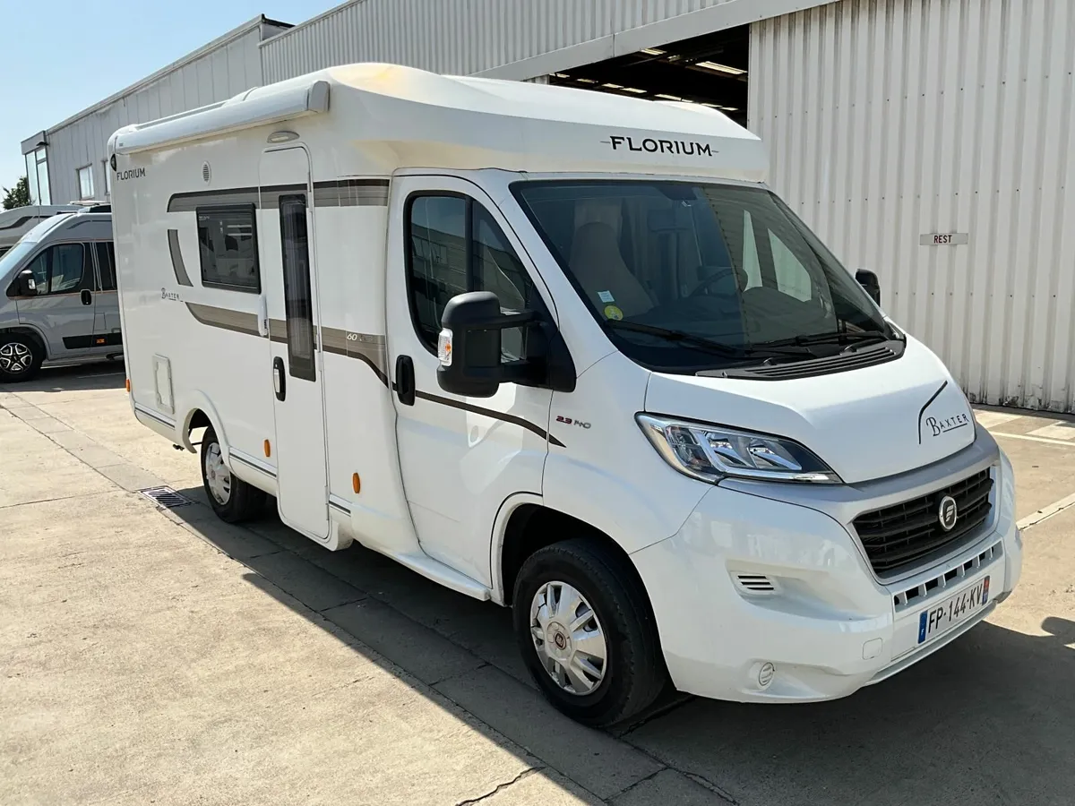 2020 Fleurette / Florium Baxter – Low Profile - Image 1