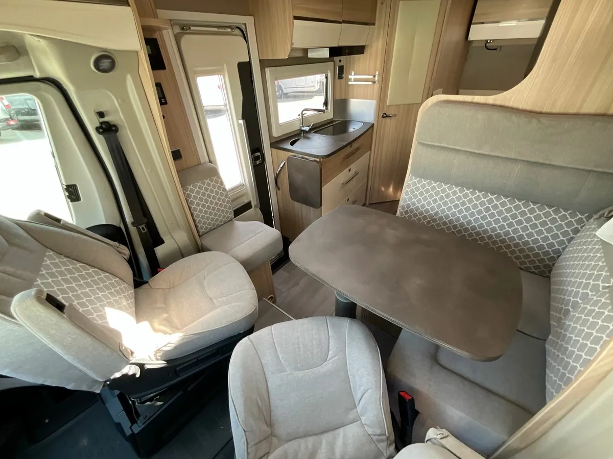 2020 Fleurette / Florium Baxter – Low Profile - Image 4