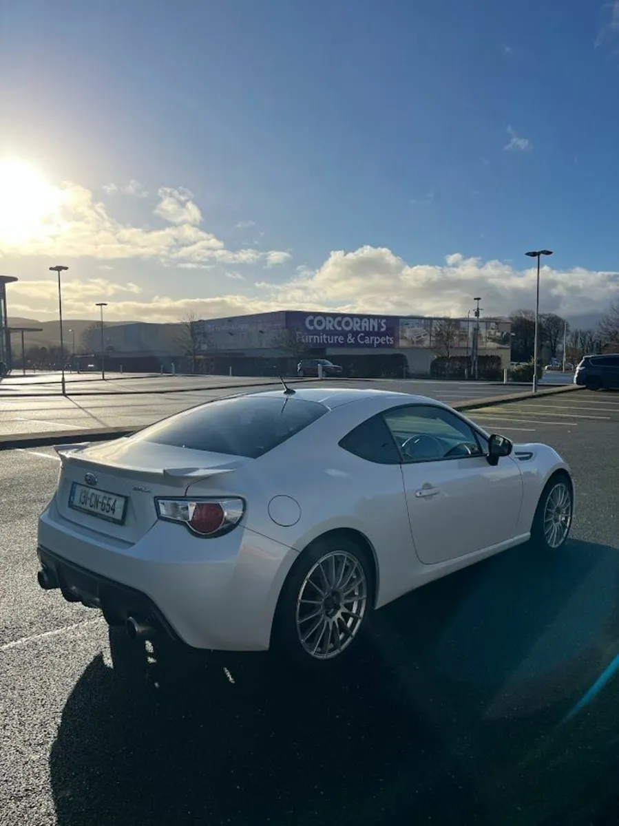 Subaru BRZ 2013 - Image 4
