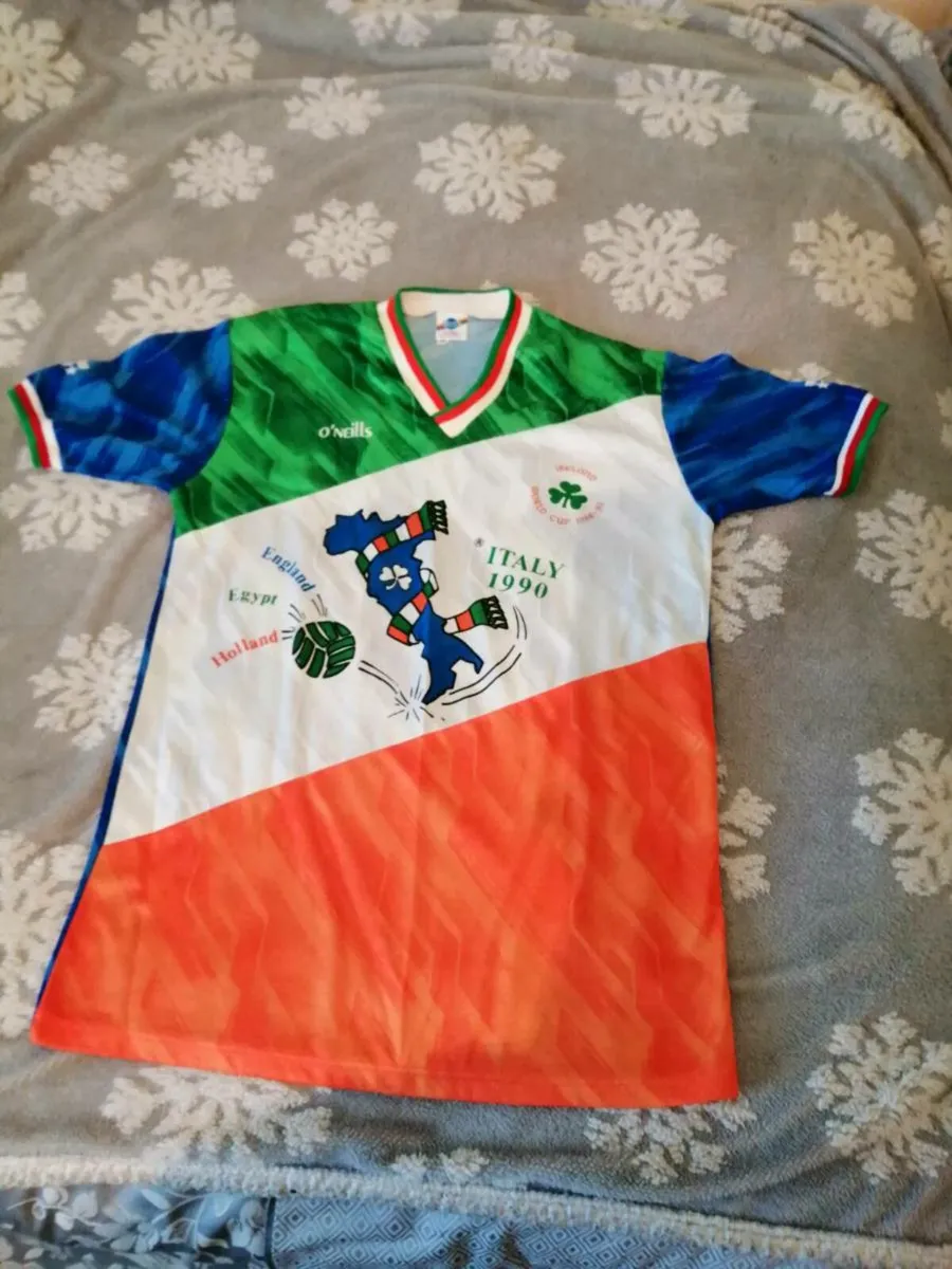 Ireland Italy 90 jersey - Image 1
