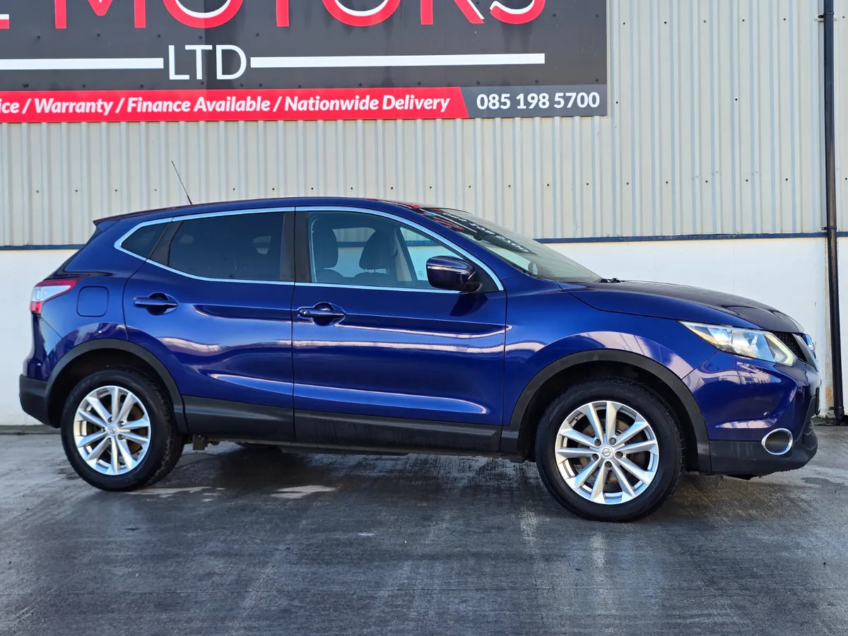 NISSAN QASHQAI 2014 1.5 XE MODEL WITH PANORAMIC RO - Image 3