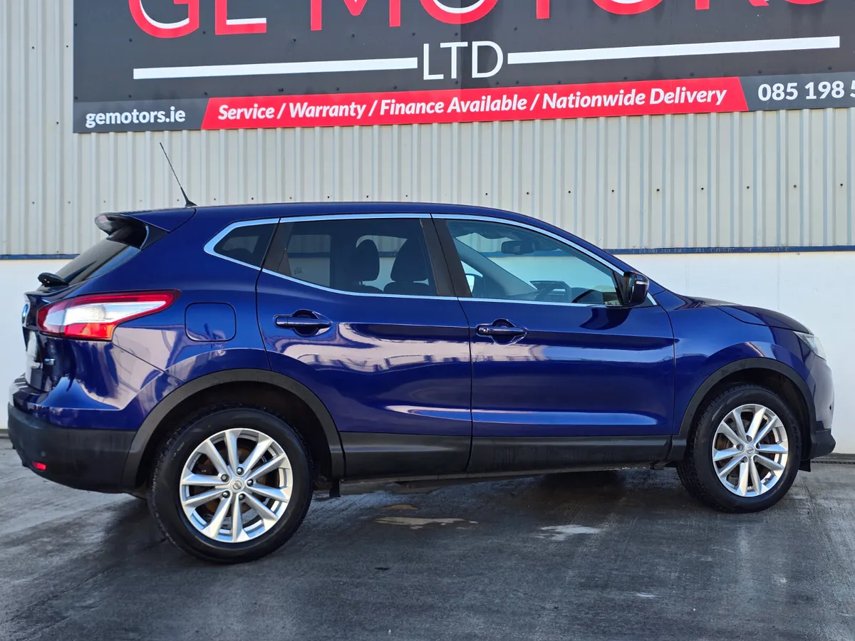 NISSAN QASHQAI 2014 1.5 XE MODEL WITH PANORAMIC RO - Image 4