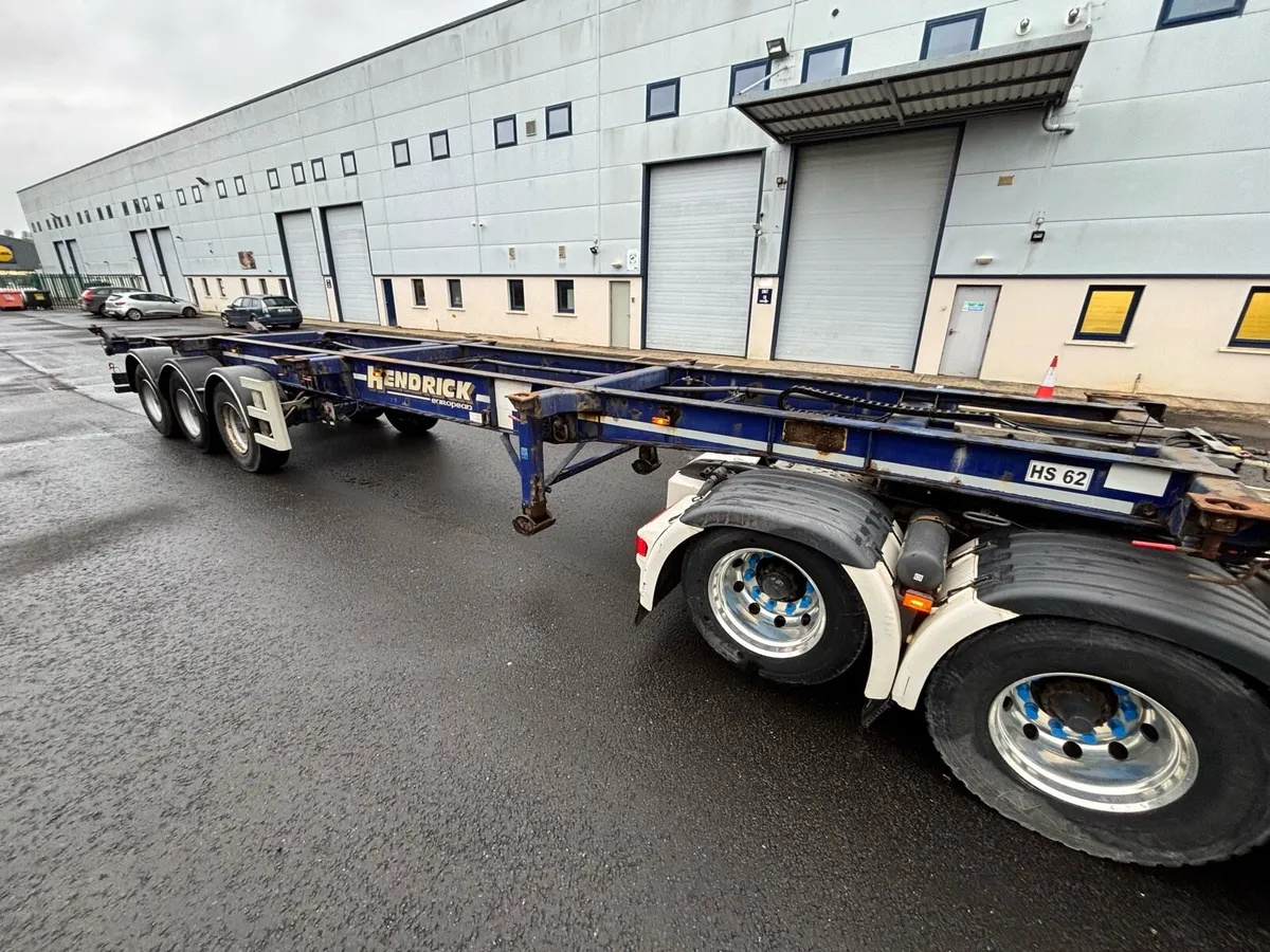 2017 SDC Skelly - Image 2