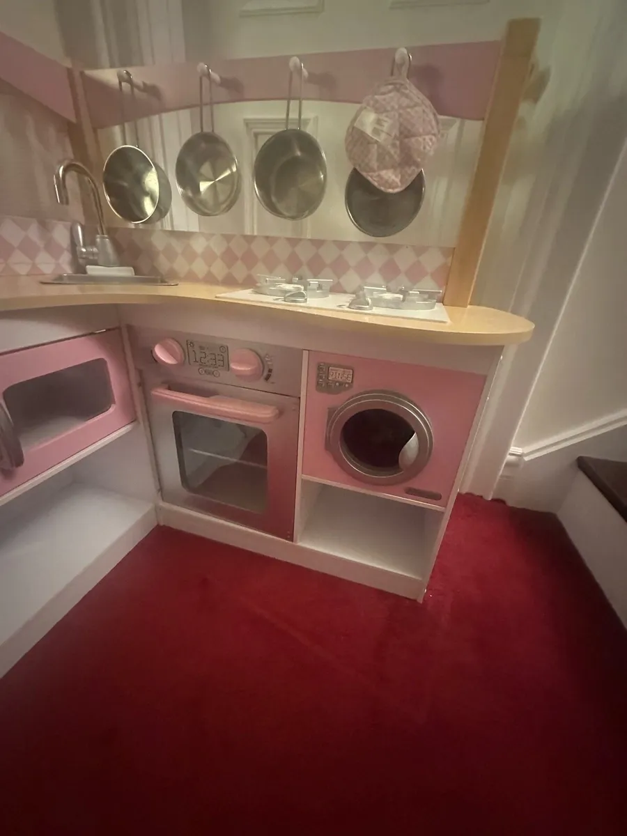 Kid craft toy kitchen - Image 2