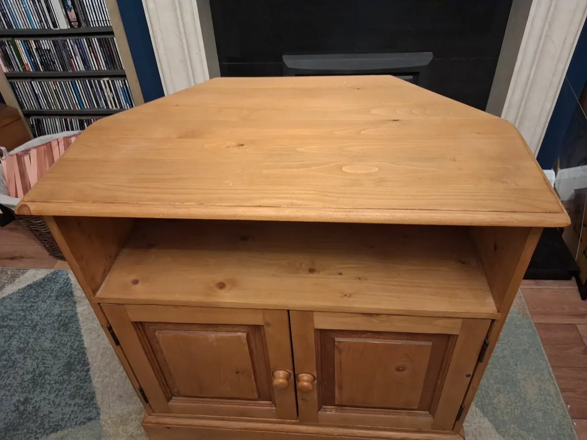 Corner TV unit - Image 1