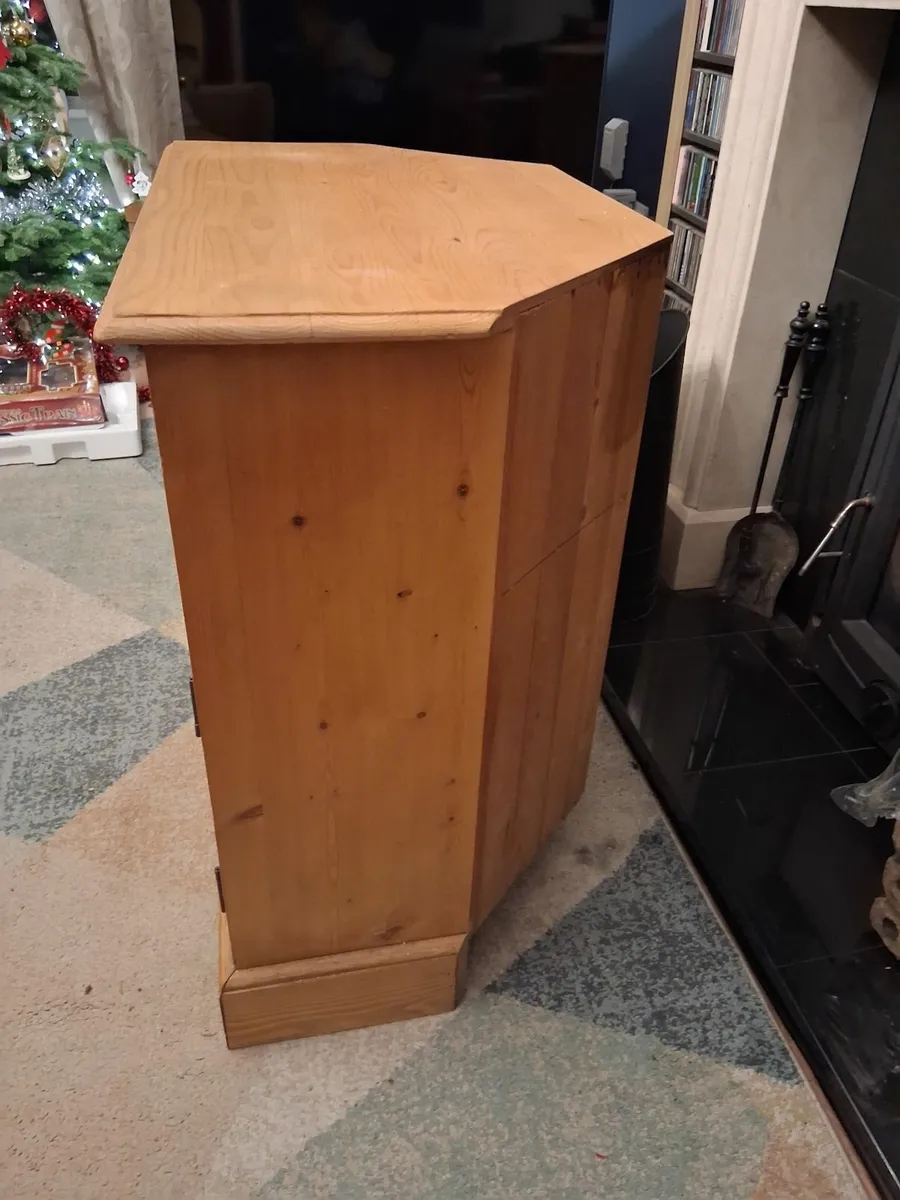 Corner TV unit - Image 3