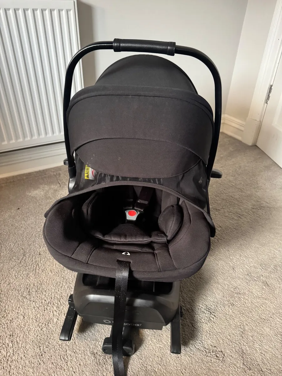 Bugaboo turtle air isofix car seat - Image 4