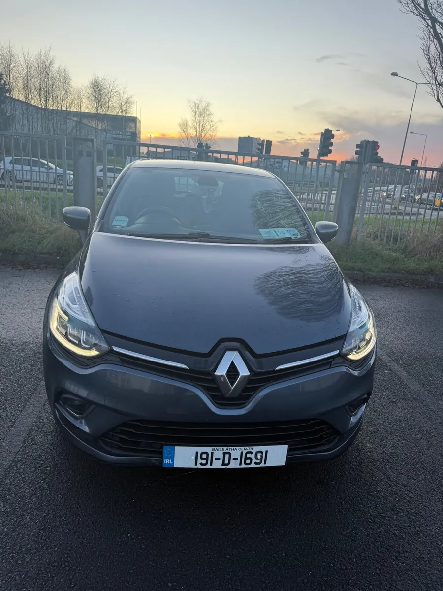 Renault Clio 2019 - Image 1