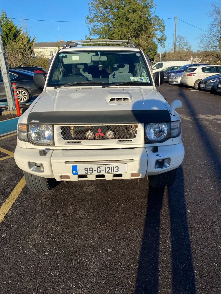 Mitsubishi pajero - Image 3