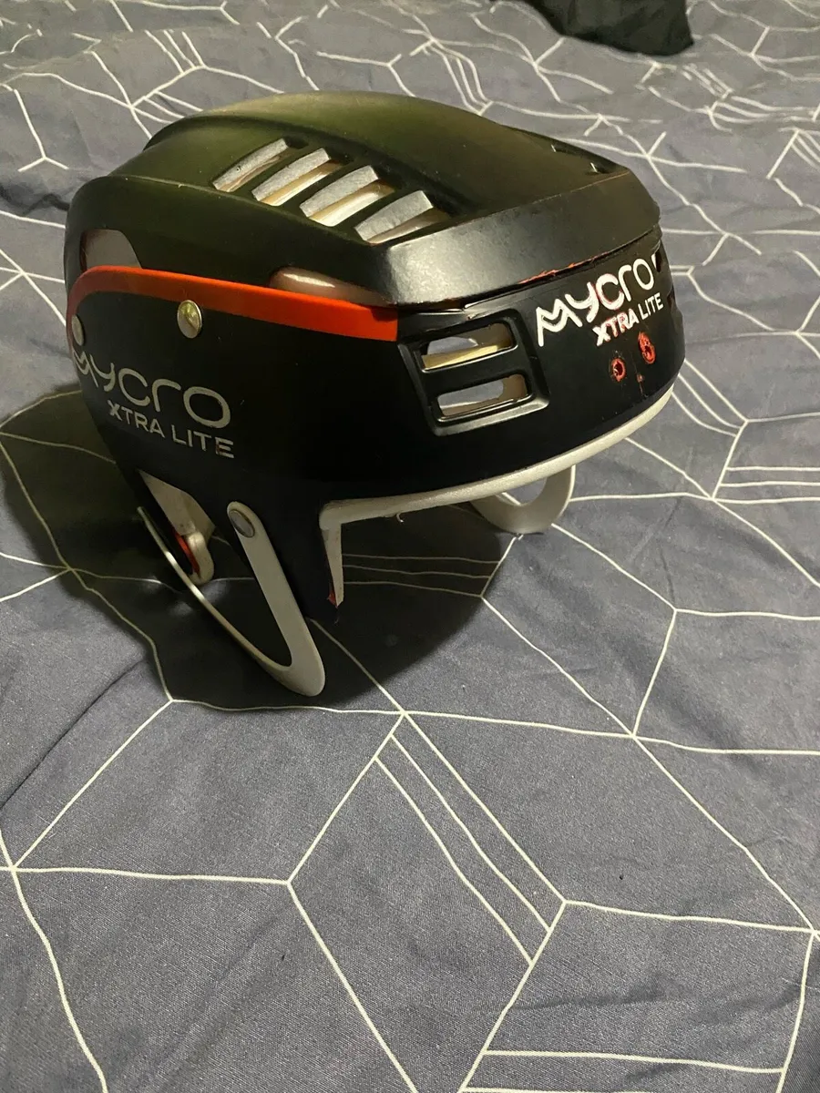 Mycro Hurling helmet - Image 1