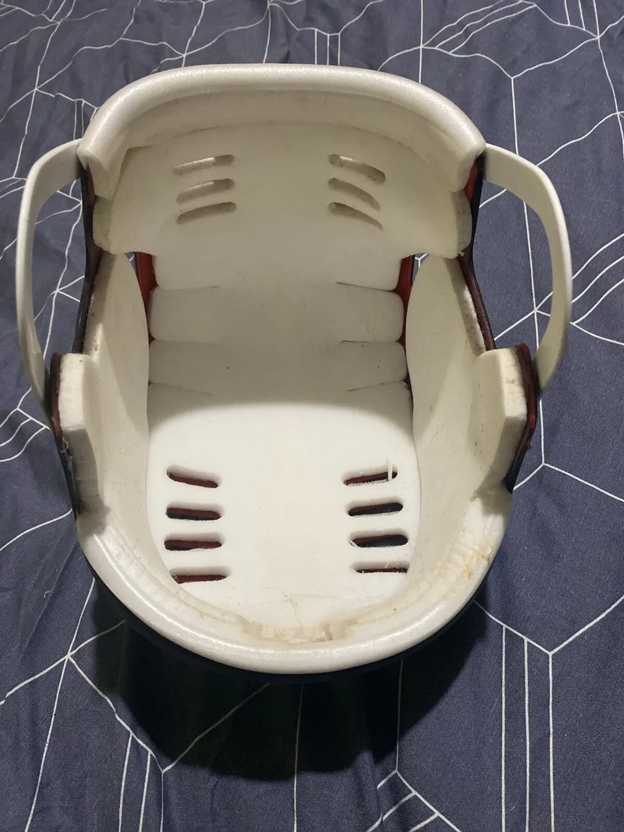 Mycro Hurling helmet - Image 4