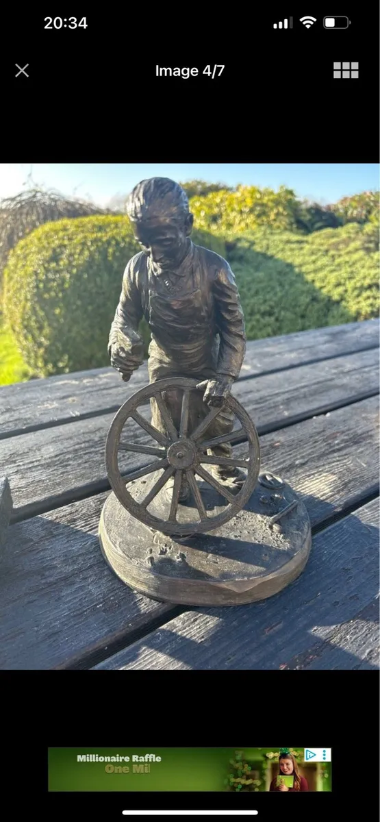 3 pieces is Jeanne Rynheart - Image 3